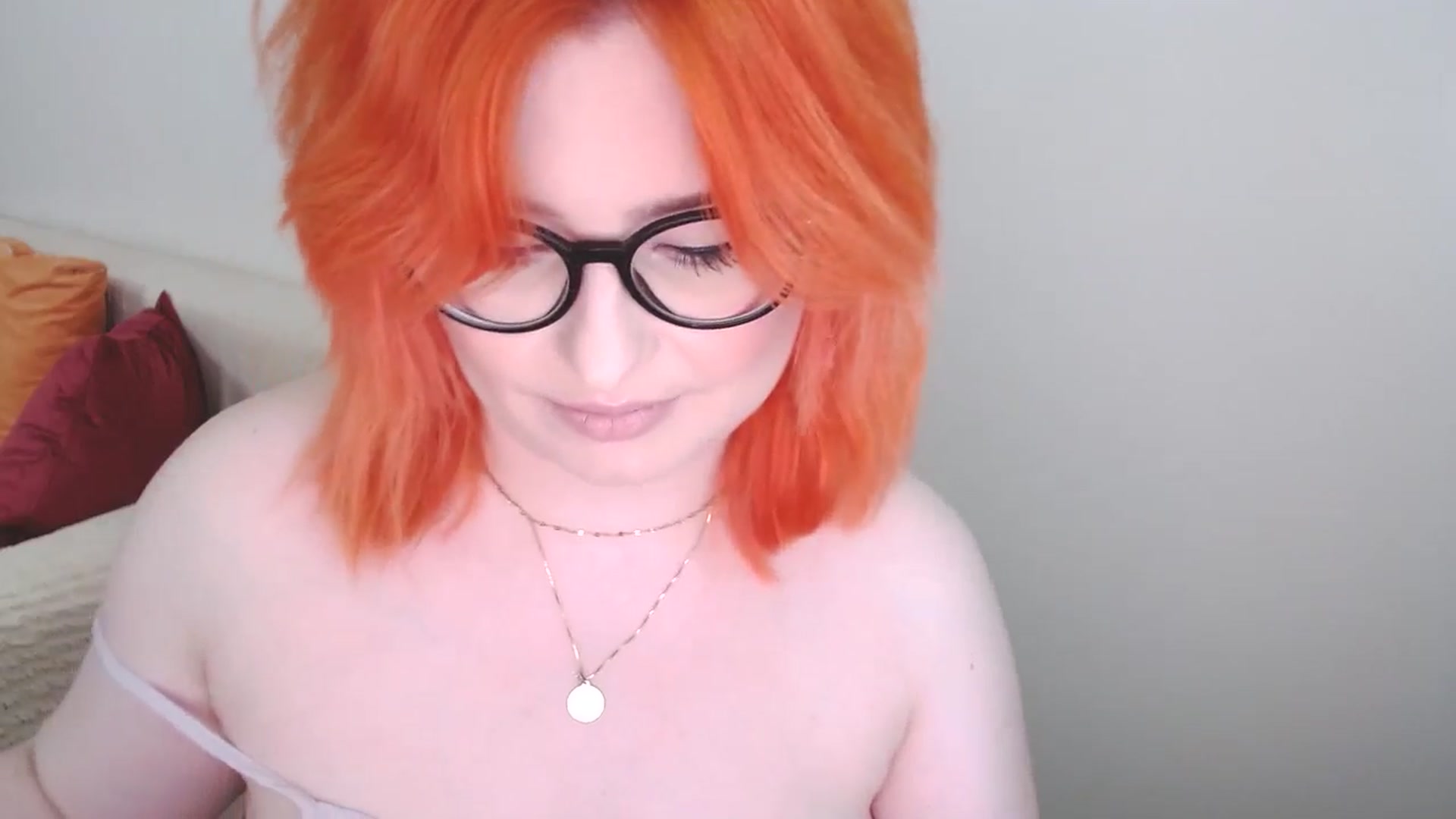 Gallery image thumbnail from EvaStar19's myfreecams stream on, 07/10/2024, 11:58 image 10 of 20