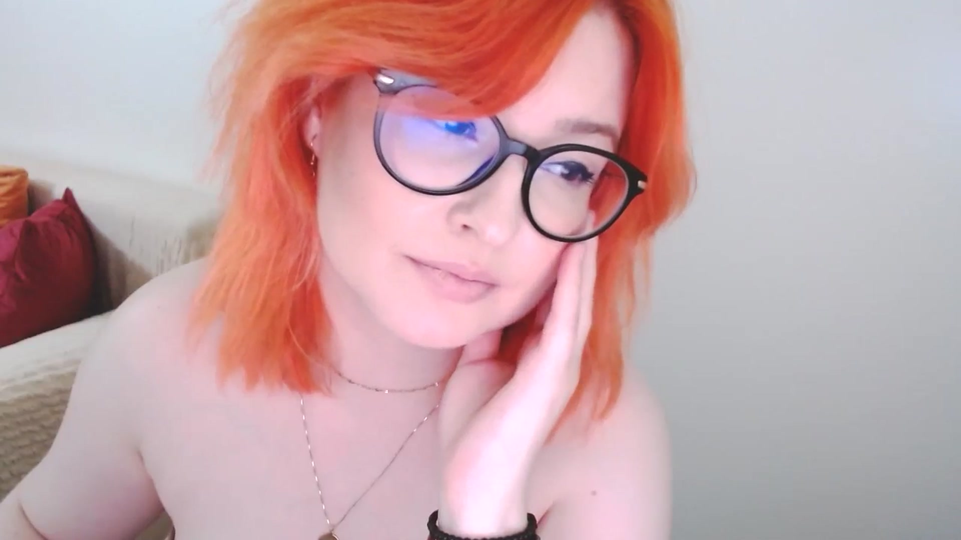 Gallery image thumbnail from EvaStar19's myfreecams stream on, 07/10/2024, 15:14 image 11 of 20