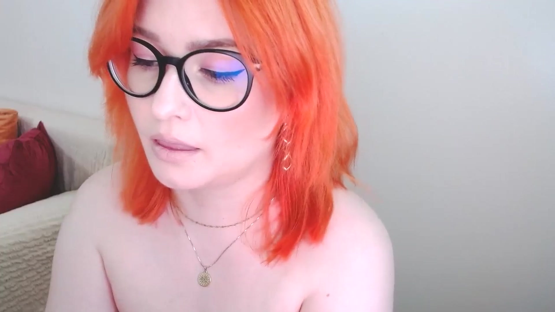 Gallery image thumbnail from EvaStar19's myfreecams stream on, 07/13/2024, 11:17 image 9 of 20