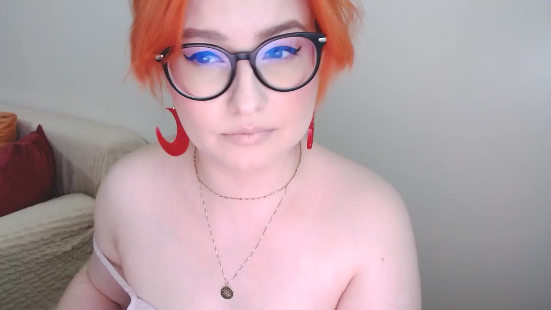 Gallery image thumbnail from EvaStar19's myfreecams stream on, 07/15/2024, 12:46 image 1 of 20