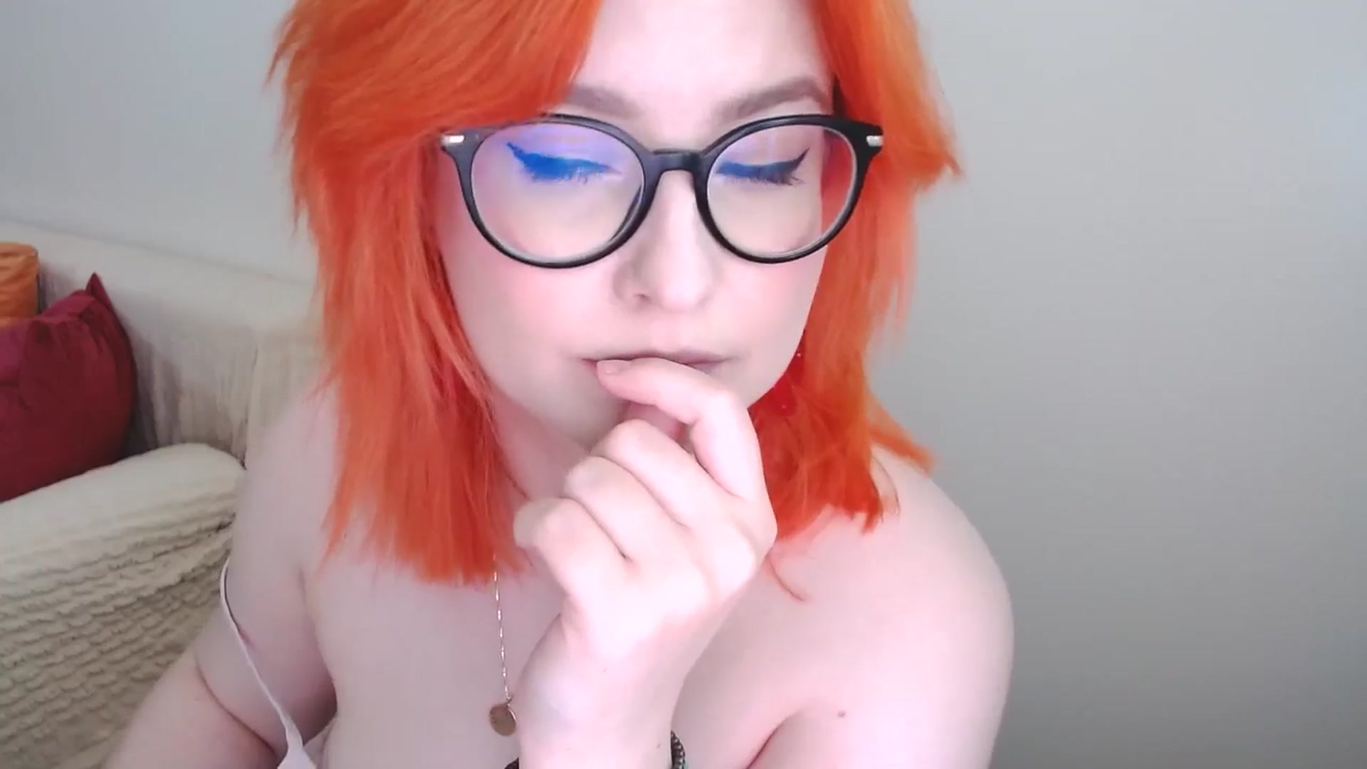 Gallery image thumbnail from EvaStar19's myfreecams stream on, 07/15/2024, 14:06 image 5 of 20