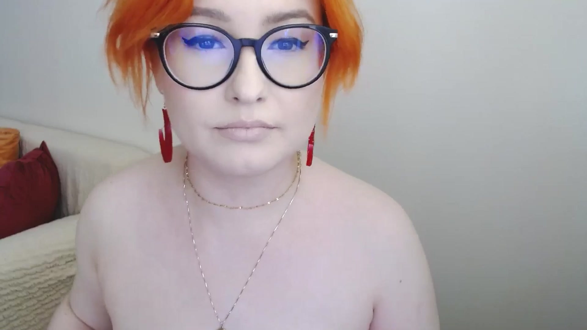 Gallery image thumbnail from EvaStar19's myfreecams stream on, 07/15/2024, 16:15 image 4 of 20