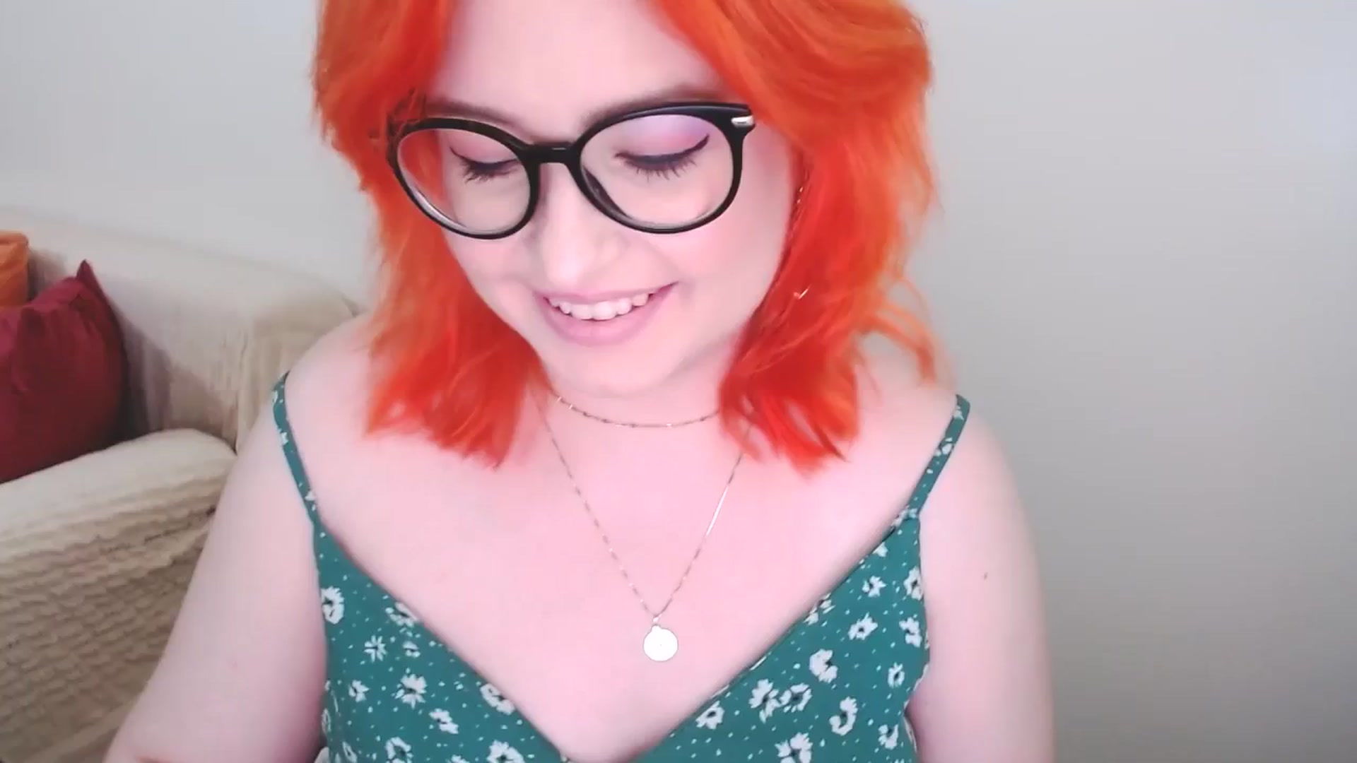 Gallery image thumbnail from EvaStar19's myfreecams stream on, 07/17/2024, 13:12 image 17 of 20
