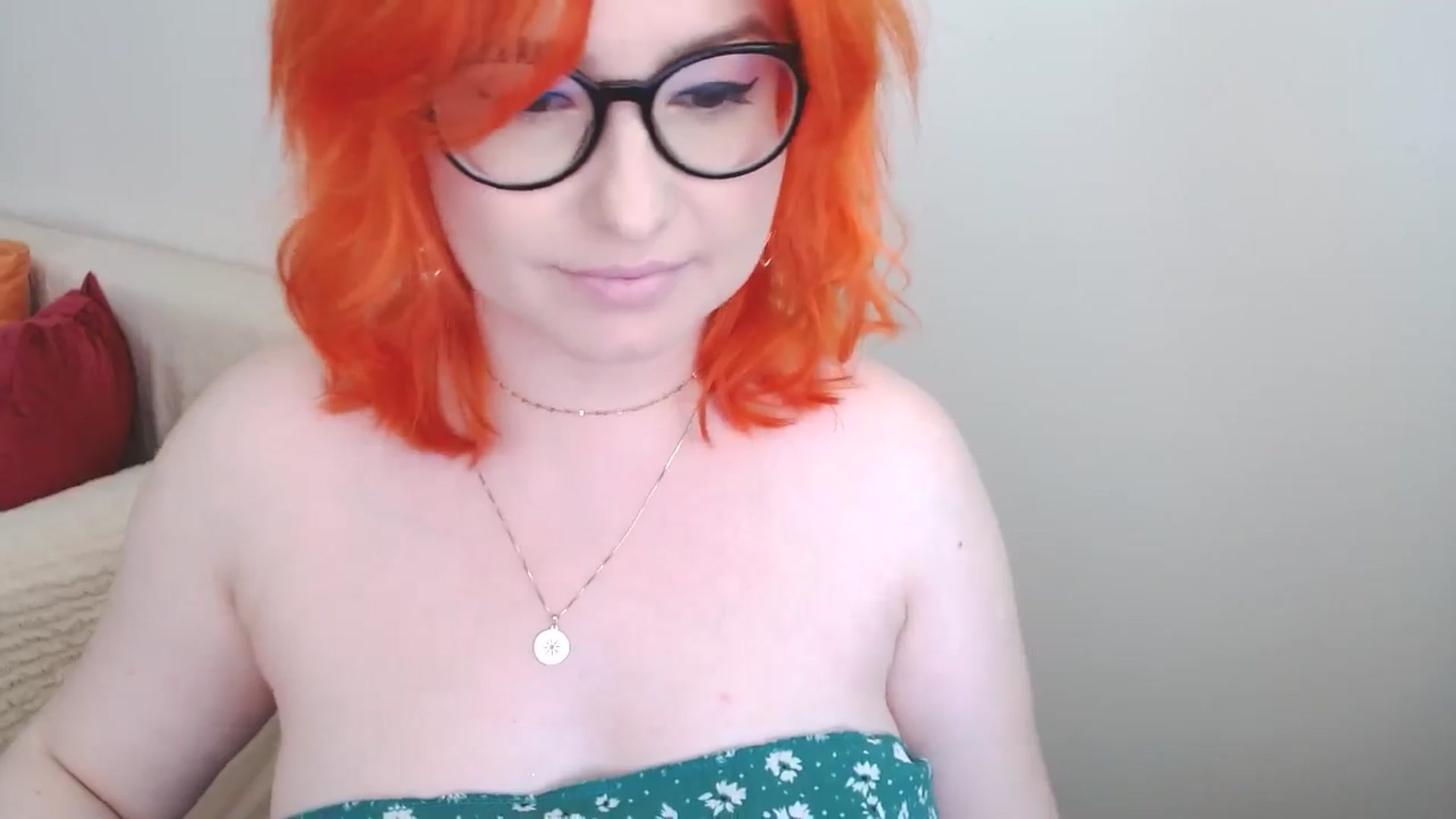 Gallery image thumbnail from EvaStar19's myfreecams stream on, 07/17/2024, 14:29 image 4 of 20