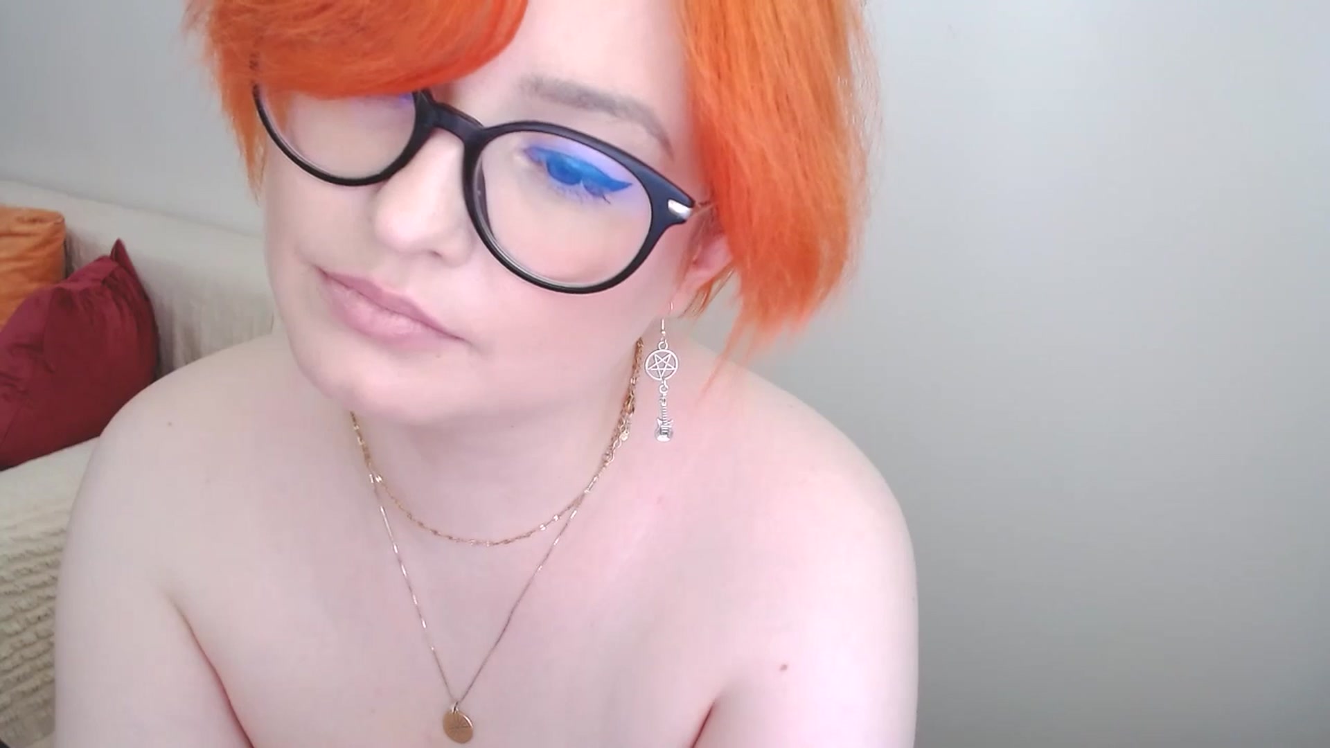 Gallery image thumbnail from EvaStar19's myfreecams stream on, 07/20/2024, 14:09 image 19 of 20
