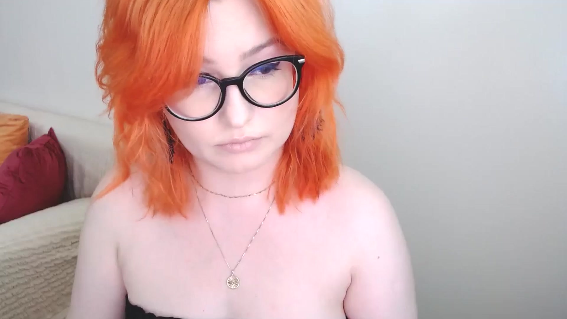 Gallery image thumbnail from EvaStar19's myfreecams stream on, 07/22/2024, 11:08 image 4 of 20