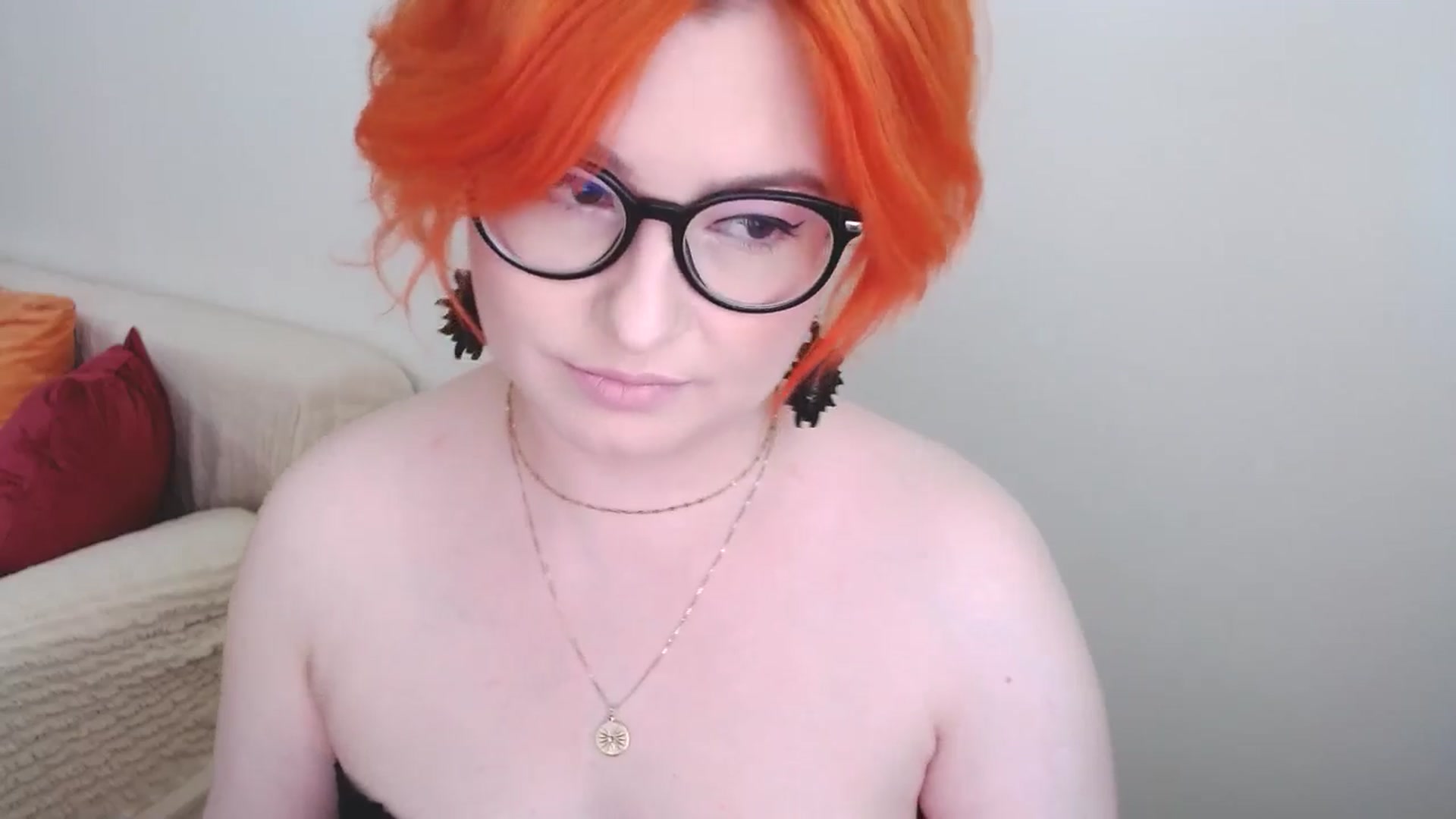 Gallery image thumbnail from EvaStar19's myfreecams stream on, 07/22/2024, 11:49 image 3 of 20