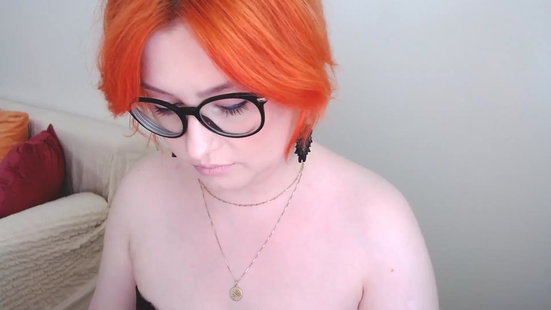 Gallery image thumbnail from EvaStar19's myfreecams stream on, 07/22/2024, 11:49 image 2 of 20