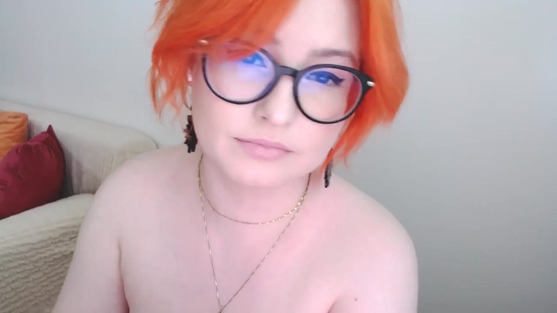 Gallery image thumbnail from EvaStar19's myfreecams stream on, 07/22/2024, 11:49 image 14 of 20