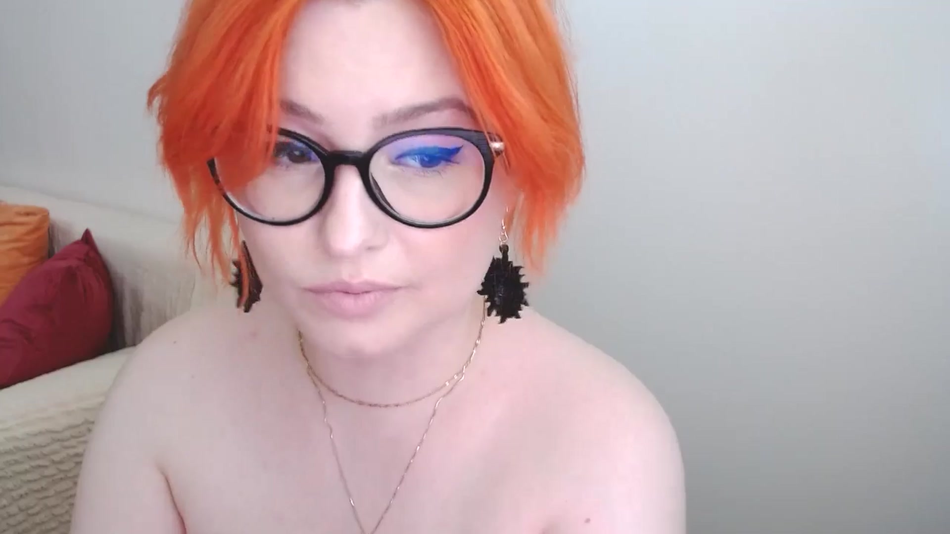 Gallery image thumbnail from EvaStar19's myfreecams stream on, 07/22/2024, 13:19 image 5 of 20
