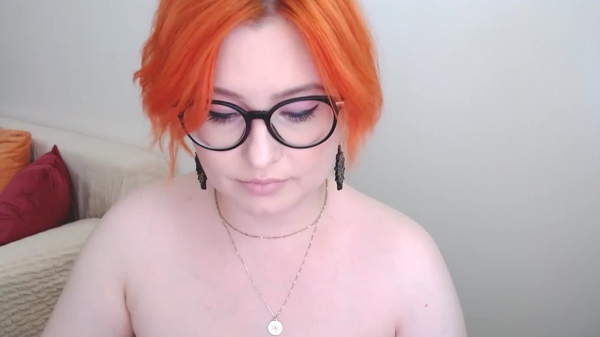 Gallery image thumbnail from EvaStar19's myfreecams stream on, 07/22/2024, 13:19 image 9 of 20