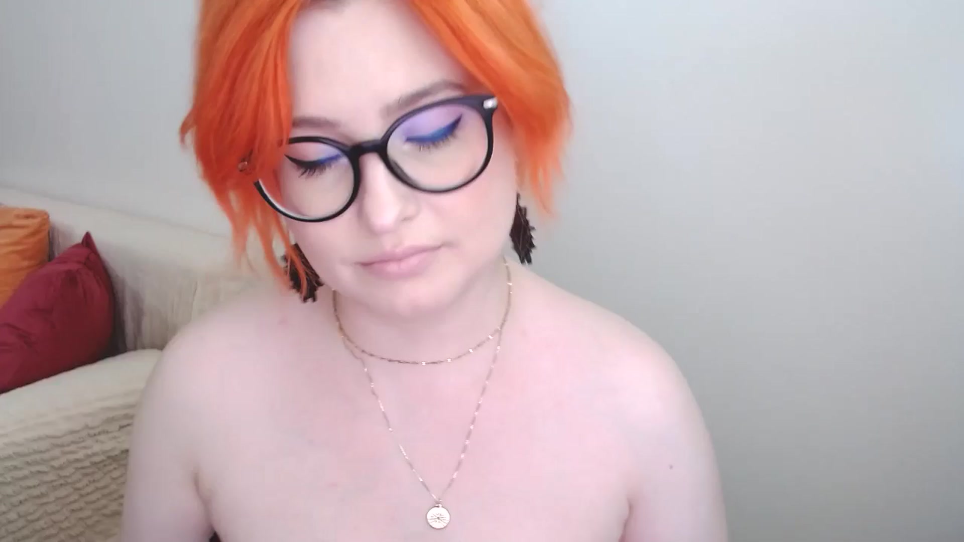 Gallery image thumbnail from EvaStar19's myfreecams stream on, 07/22/2024, 13:19 image 1 of 20