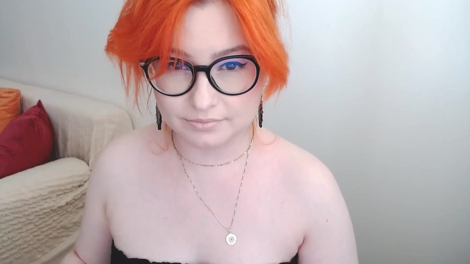 Gallery image thumbnail from EvaStar19's myfreecams stream on, 07/22/2024, 15:12 image 9 of 20