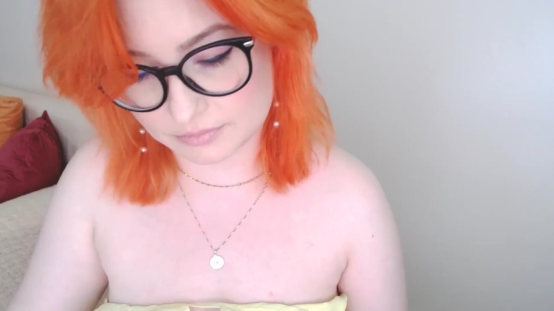 Gallery image thumbnail from EvaStar19's myfreecams stream on, 07/24/2024, 13:24 image 13 of 20