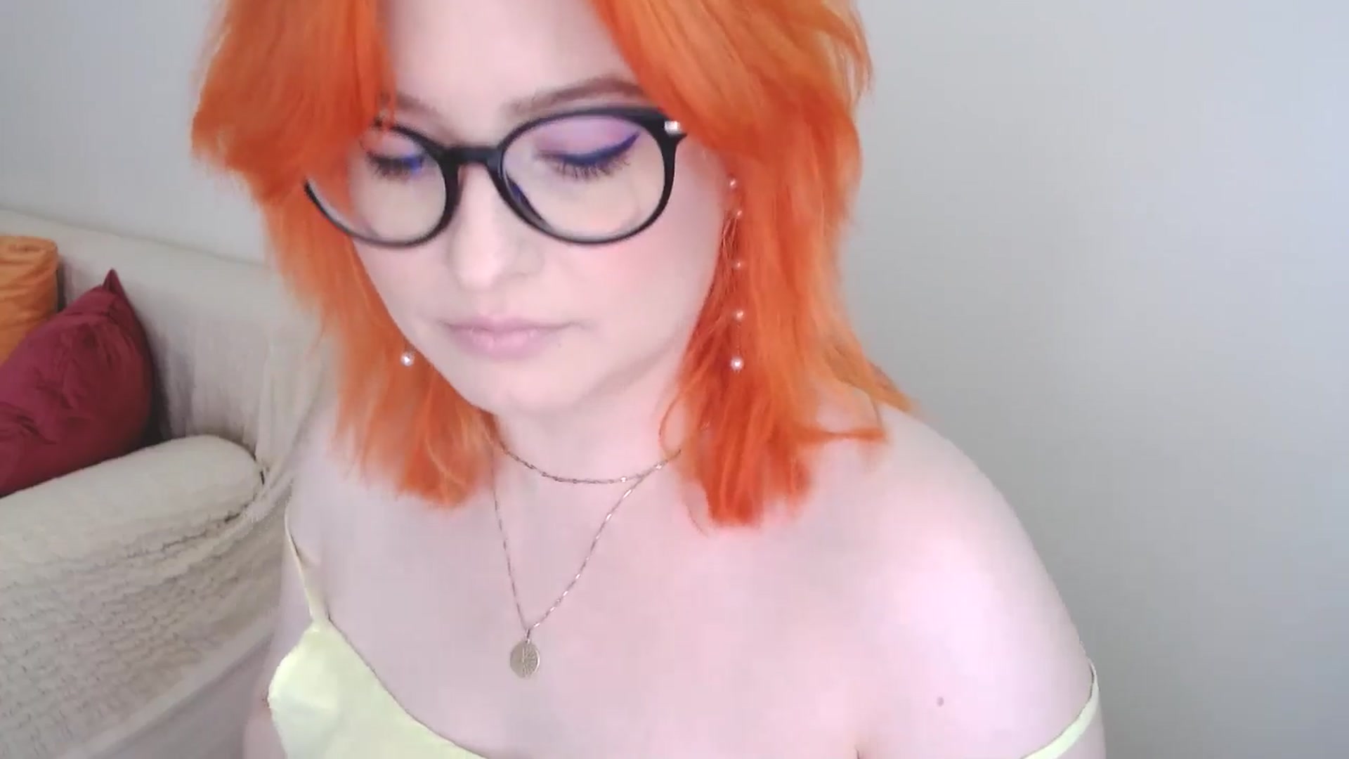 Gallery image thumbnail from EvaStar19's myfreecams stream on, 07/24/2024, 13:24 image 5 of 20