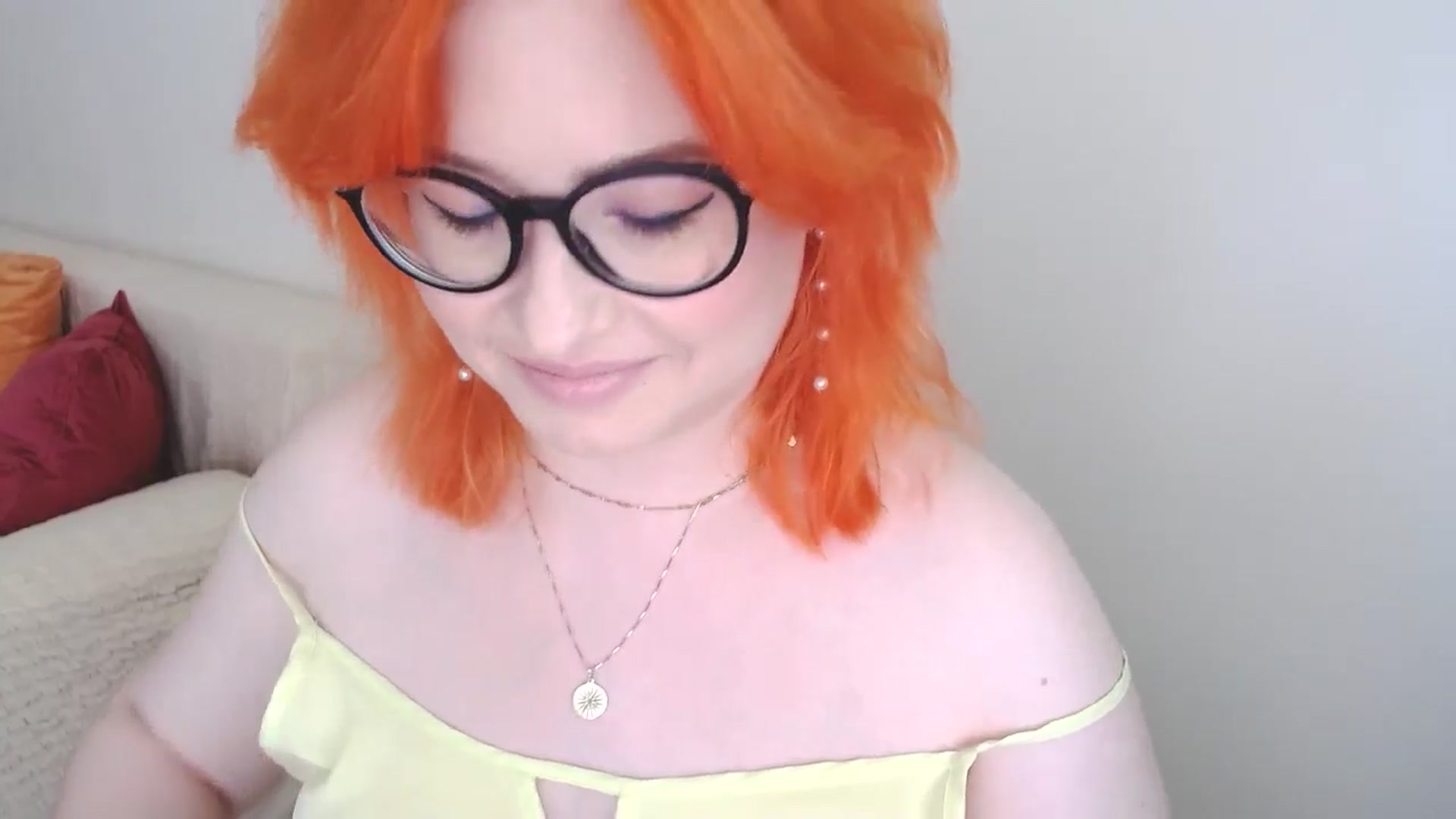 Gallery image thumbnail from EvaStar19's myfreecams stream on, 07/24/2024, 13:24 image 7 of 20