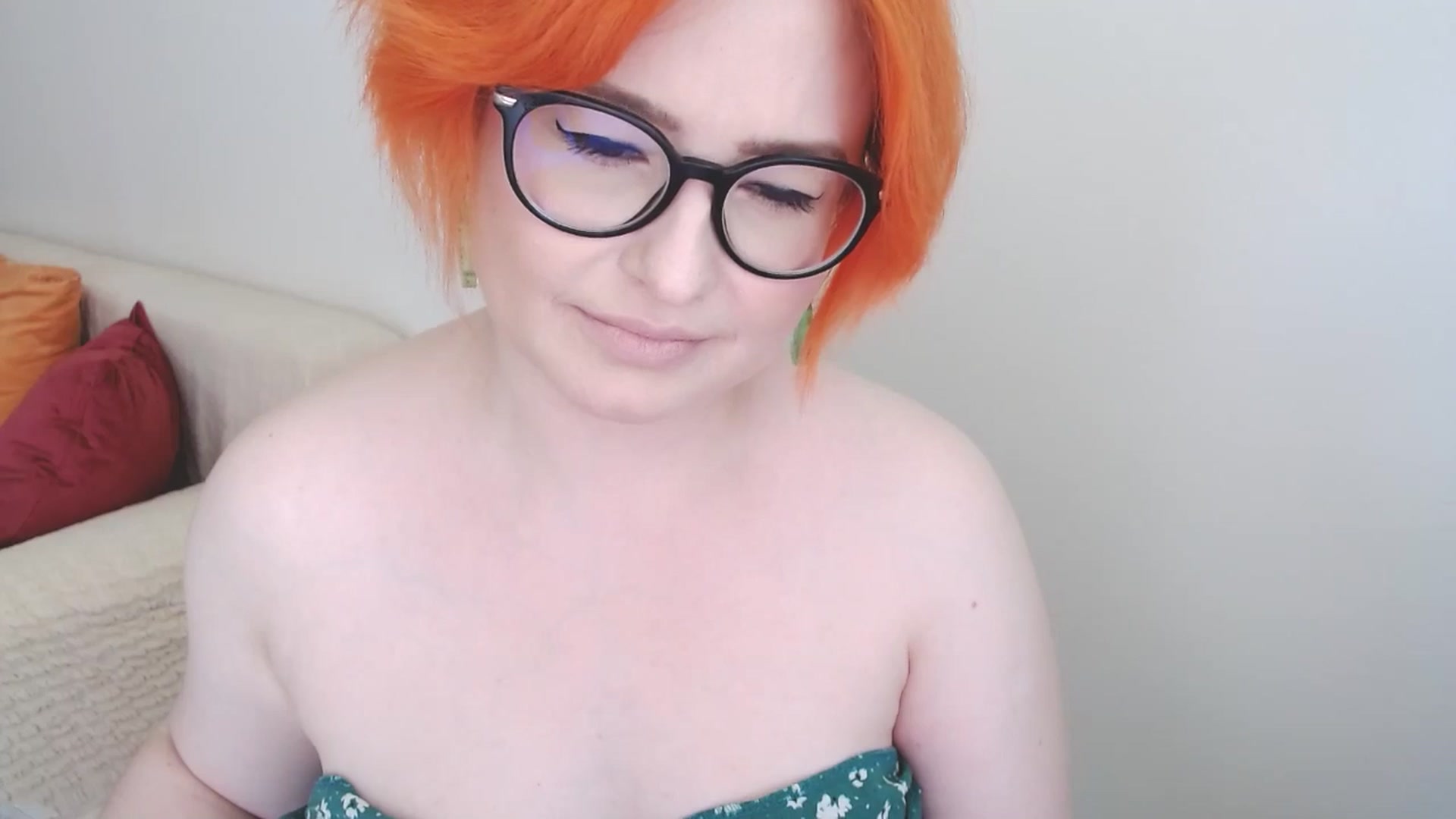 Gallery image thumbnail from EvaStar19's myfreecams stream on, 07/27/2024, 13:27 image 16 of 20