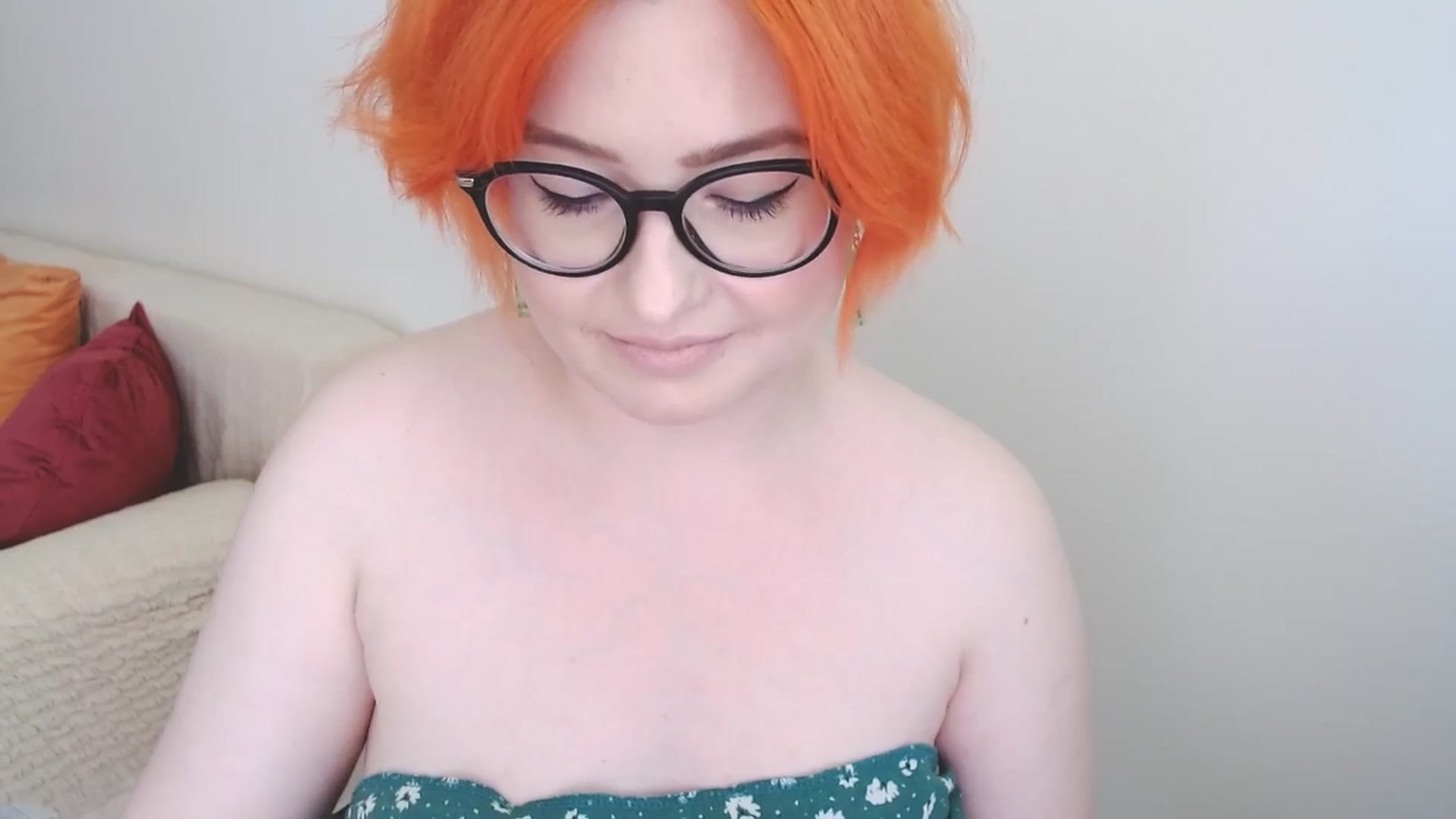 Gallery image thumbnail from EvaStar19's myfreecams stream on, 07/27/2024, 13:27 image 17 of 20
