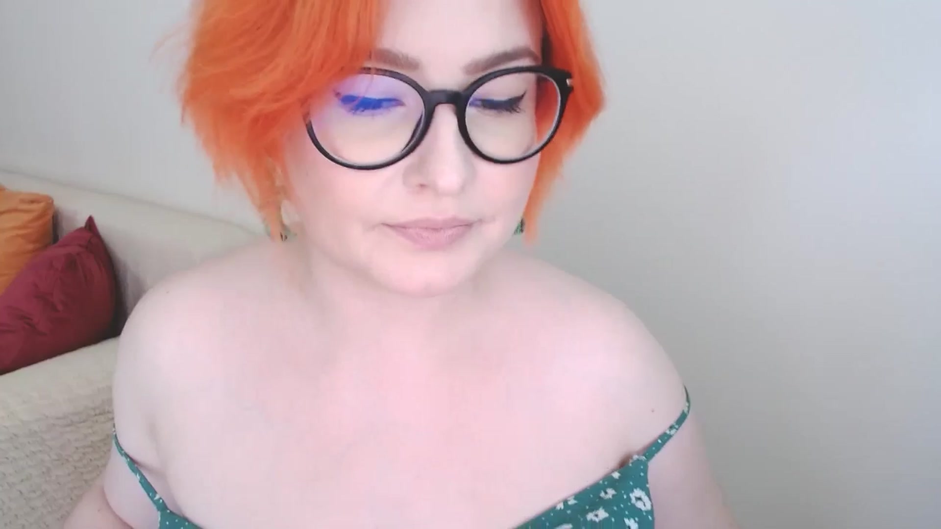 Gallery image thumbnail from EvaStar19's myfreecams stream on, 07/27/2024, 13:27 image 3 of 20