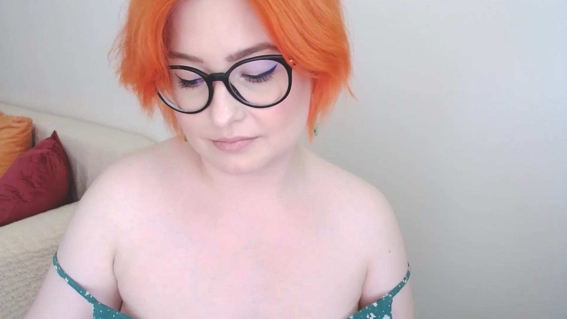 Gallery image thumbnail from EvaStar19's myfreecams stream on, 07/27/2024, 13:27 image 6 of 20