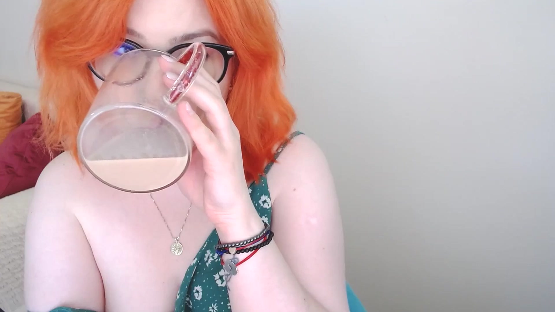 Gallery image thumbnail from EvaStar19's myfreecams stream on, 07/29/2024, 14:06 image 2 of 20
