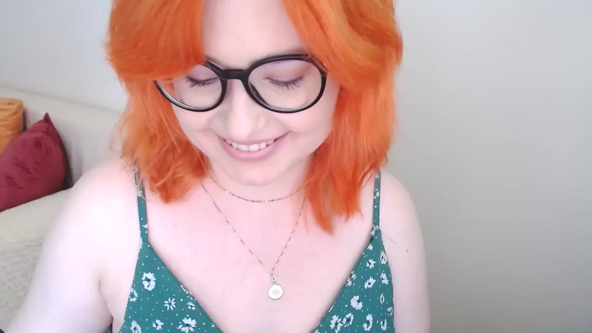 Gallery image thumbnail from EvaStar19's myfreecams stream on, 07/29/2024, 14:06 image 15 of 20