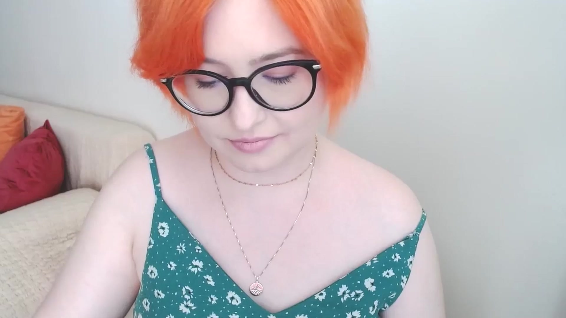 Gallery image thumbnail from EvaStar19's myfreecams stream on, 07/29/2024, 16:06 image 14 of 20
