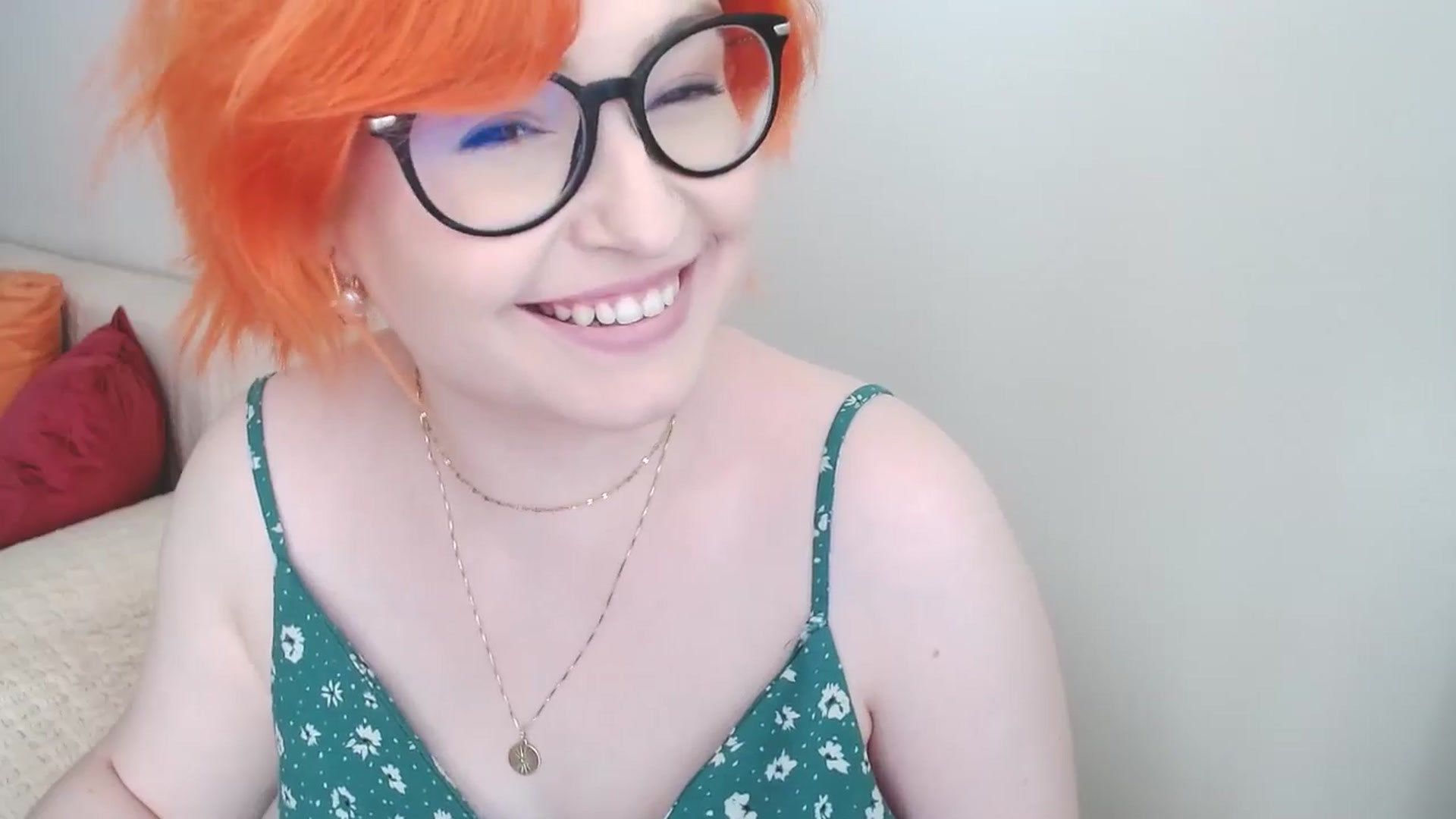 Gallery image thumbnail from EvaStar19's myfreecams stream on, 07/29/2024, 16:06 image 12 of 20
