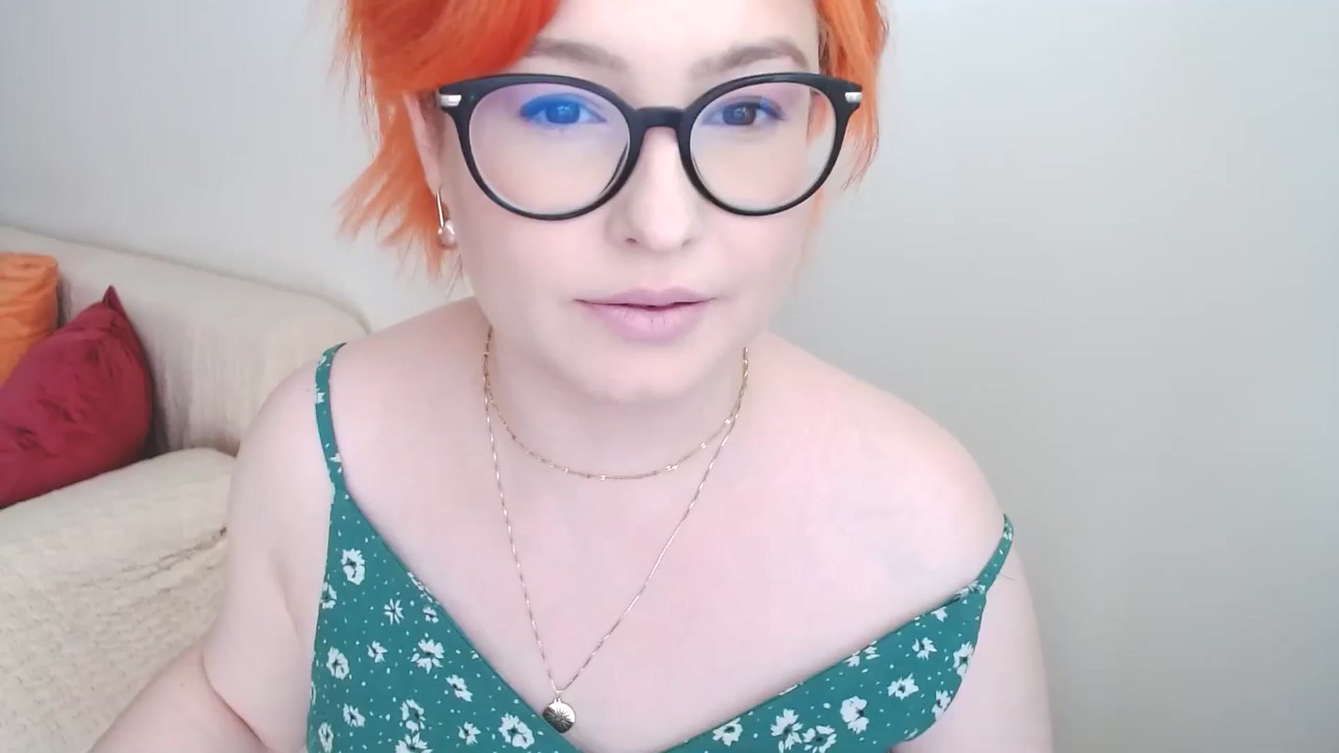 Gallery image thumbnail from EvaStar19's myfreecams stream on, 07/29/2024, 16:06 image 1 of 20