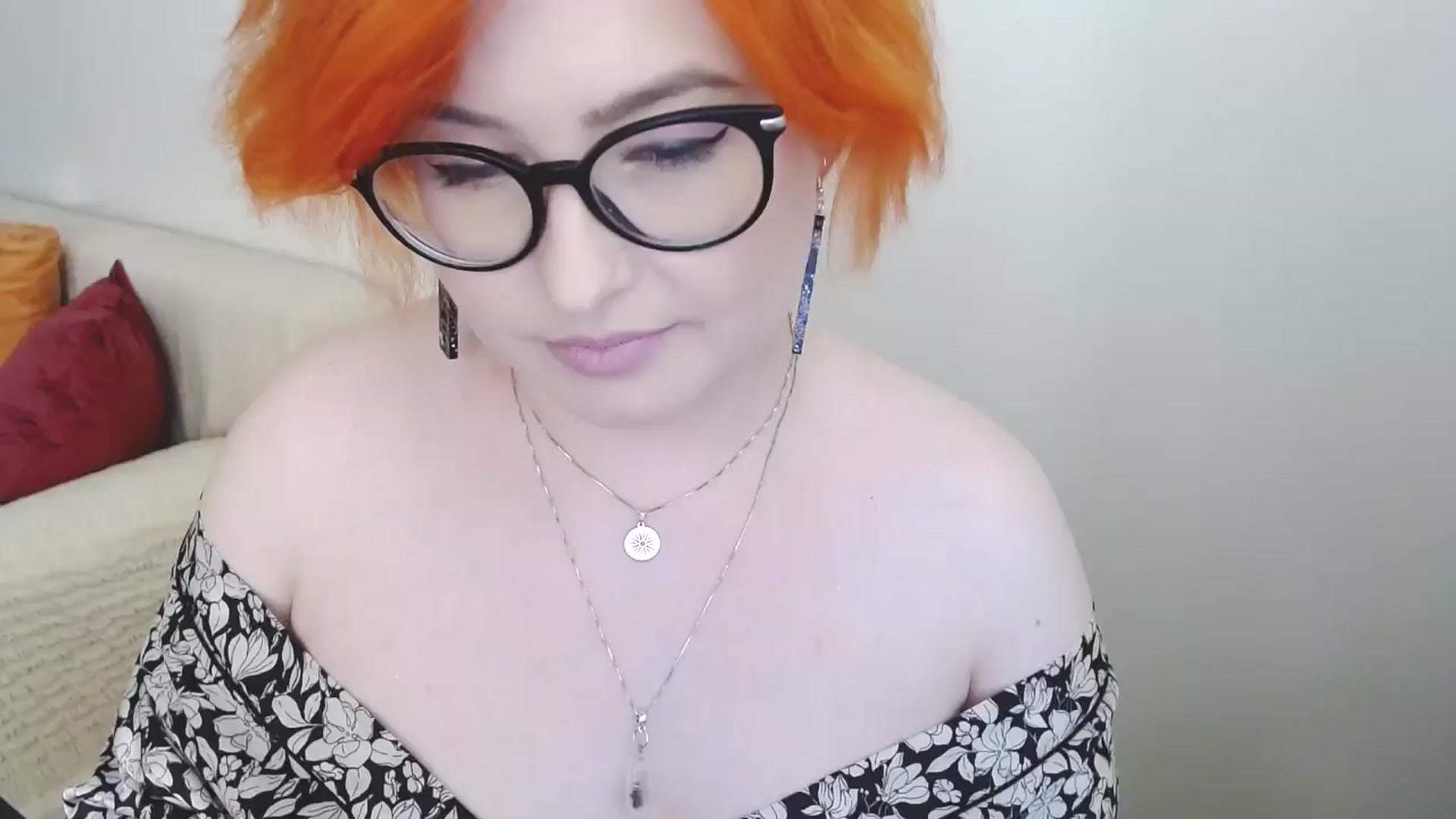 Gallery image thumbnail from EvaStar19's myfreecams stream on, 07/31/2024, 16:23 image 19 of 20