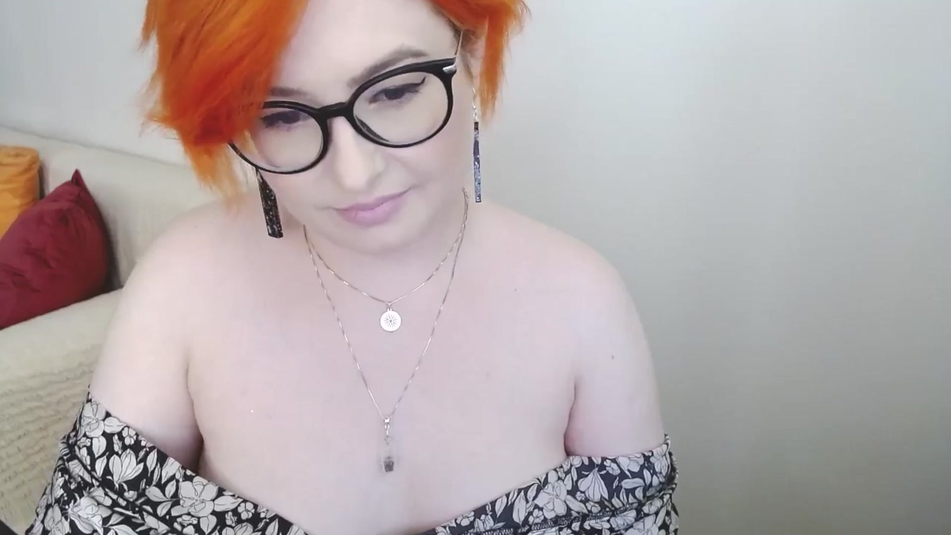 Gallery image thumbnail from EvaStar19's myfreecams stream on, 07/31/2024, 16:23 image 6 of 20