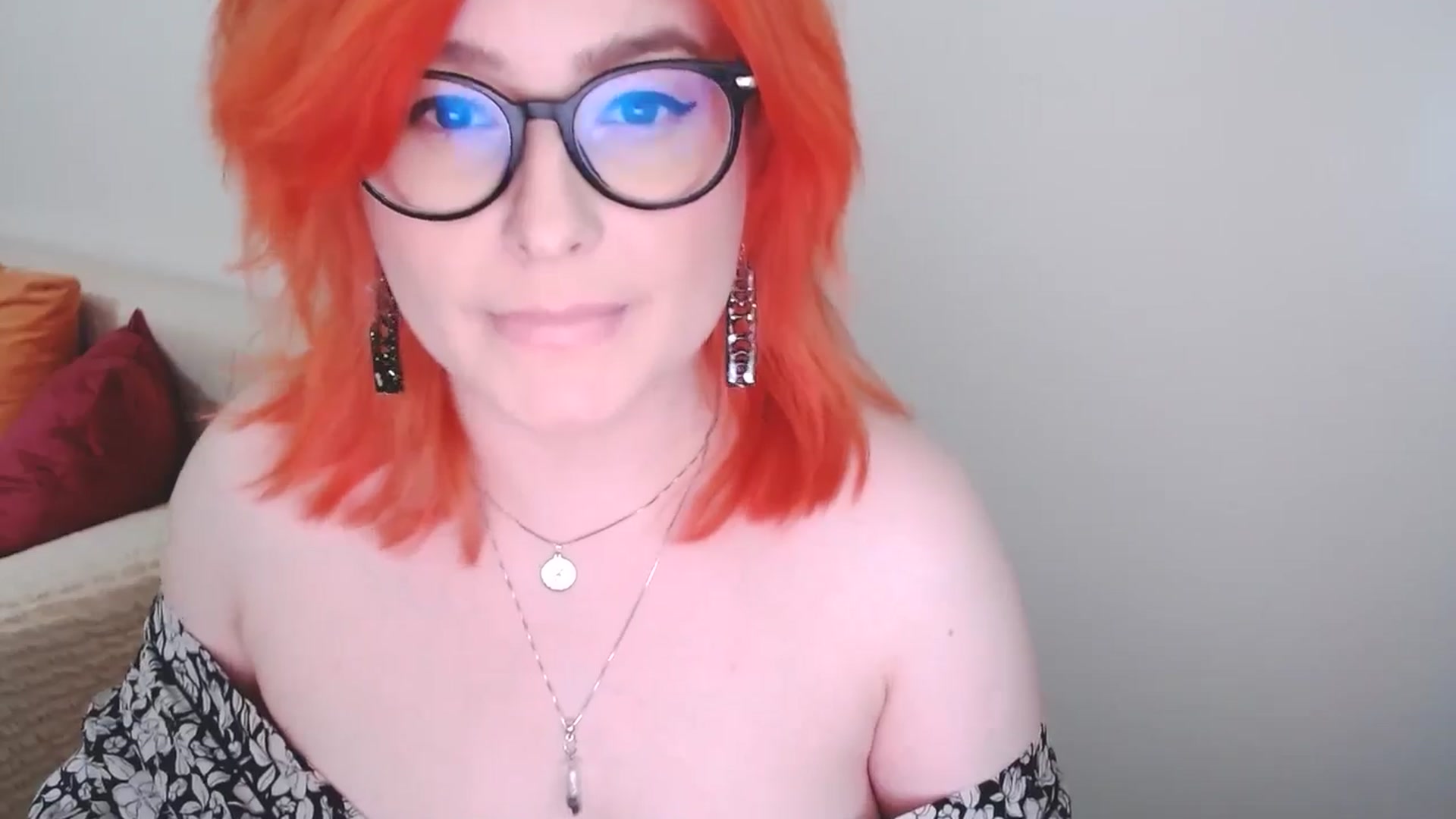 Gallery image thumbnail from EvaStar19's myfreecams stream on, 07/31/2024, 17:33 image 3 of 20