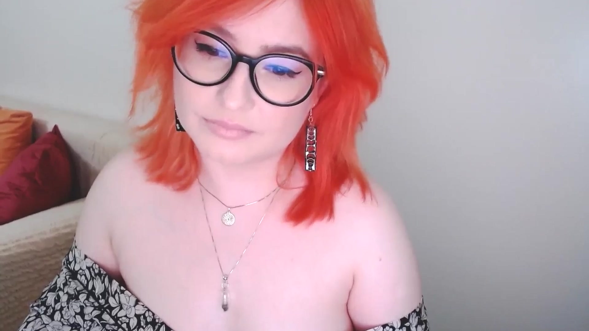 Gallery image thumbnail from EvaStar19's myfreecams stream on, 07/31/2024, 17:33 image 7 of 20