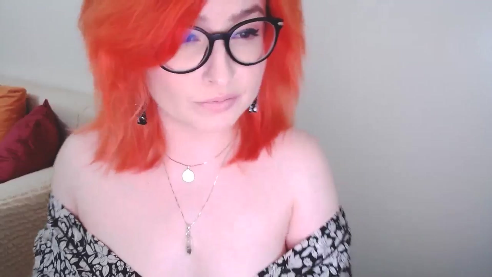 Gallery image thumbnail from EvaStar19's myfreecams stream on, 07/31/2024, 17:33 image 9 of 20