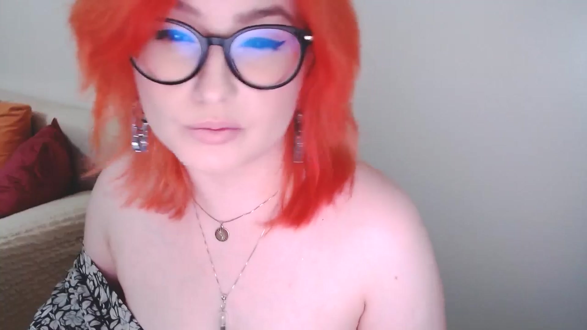 Gallery image thumbnail from EvaStar19's myfreecams stream on, 07/31/2024, 17:33 image 14 of 20