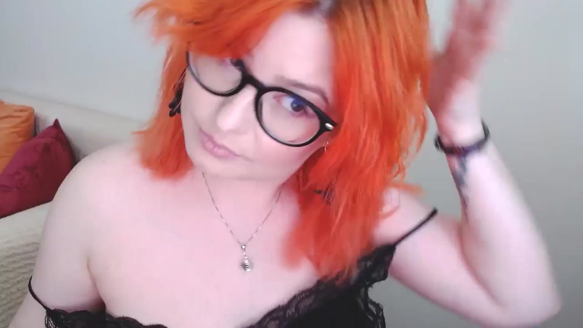 Gallery image thumbnail from EvaStar19's myfreecams stream on, 08/03/2024, 13:21 image 8 of 20