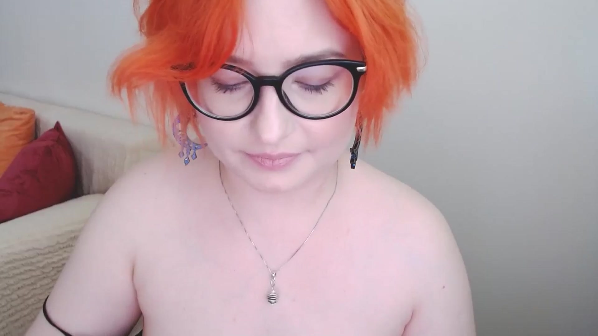 Gallery image thumbnail from EvaStar19's myfreecams stream on, 08/03/2024, 14:15 image 10 of 20