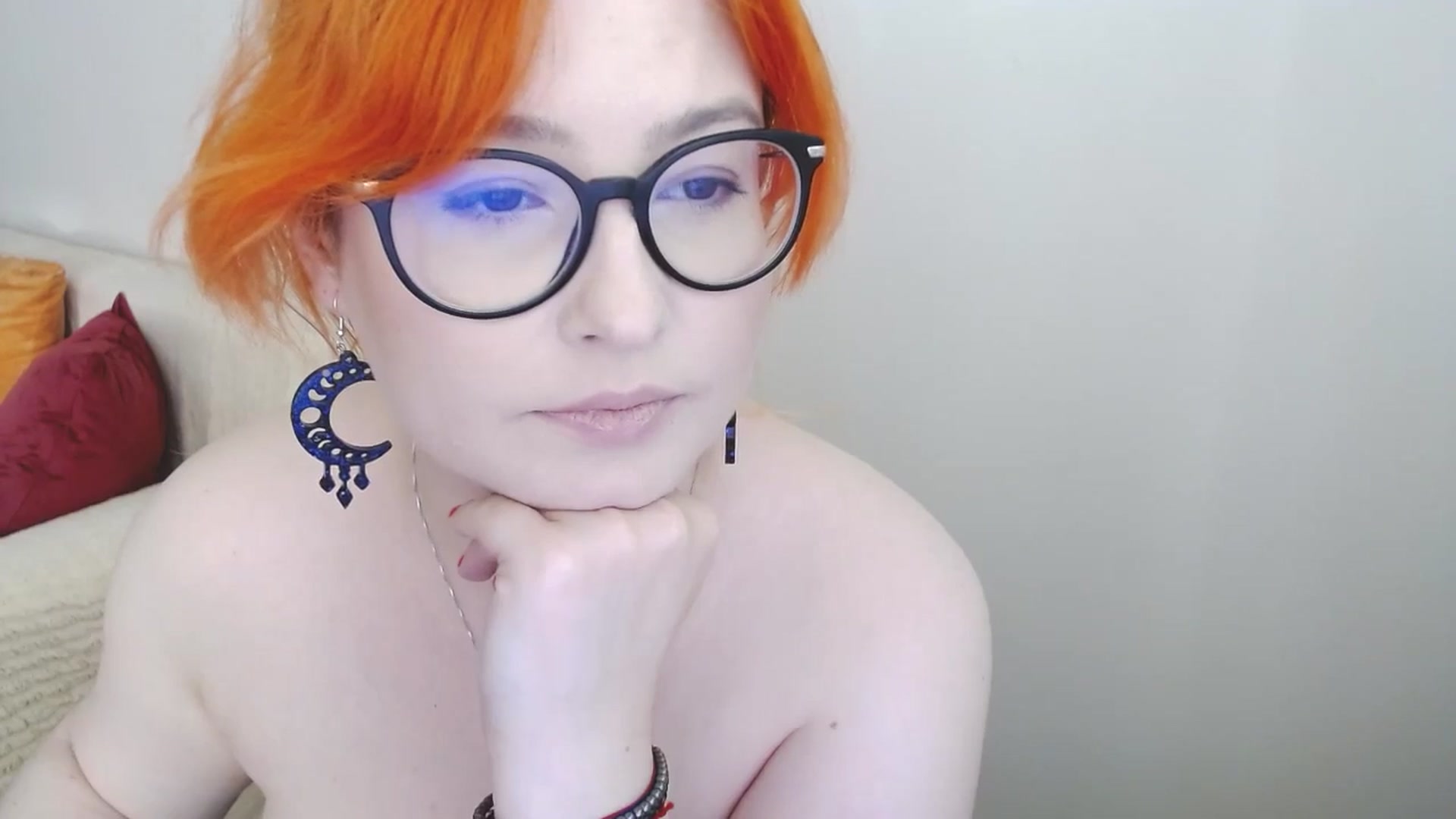 Gallery image thumbnail from EvaStar19's myfreecams stream on, 08/03/2024, 16:33 image 11 of 20