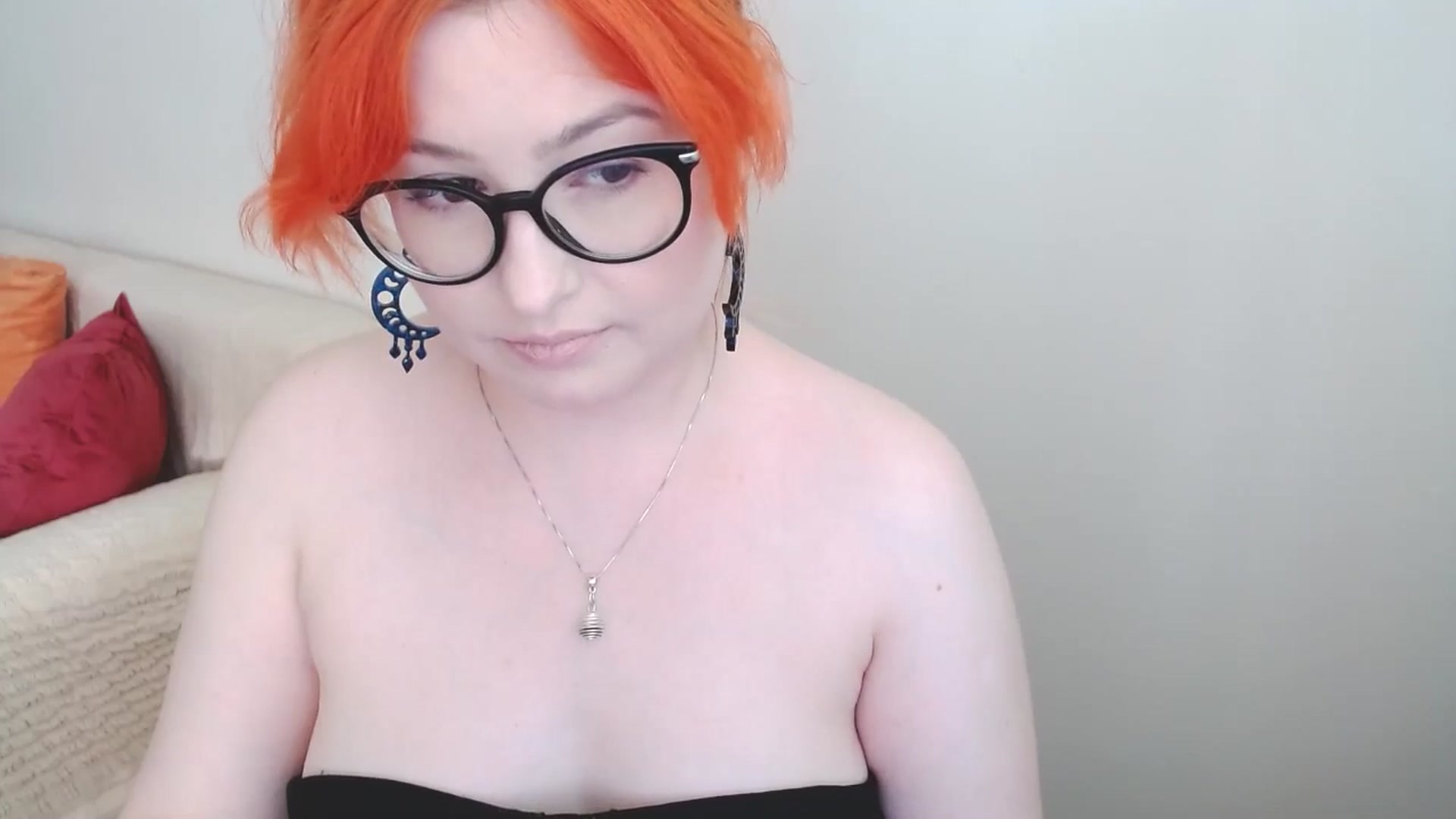 Gallery image thumbnail from EvaStar19's myfreecams stream on, 08/03/2024, 16:33 image 6 of 20