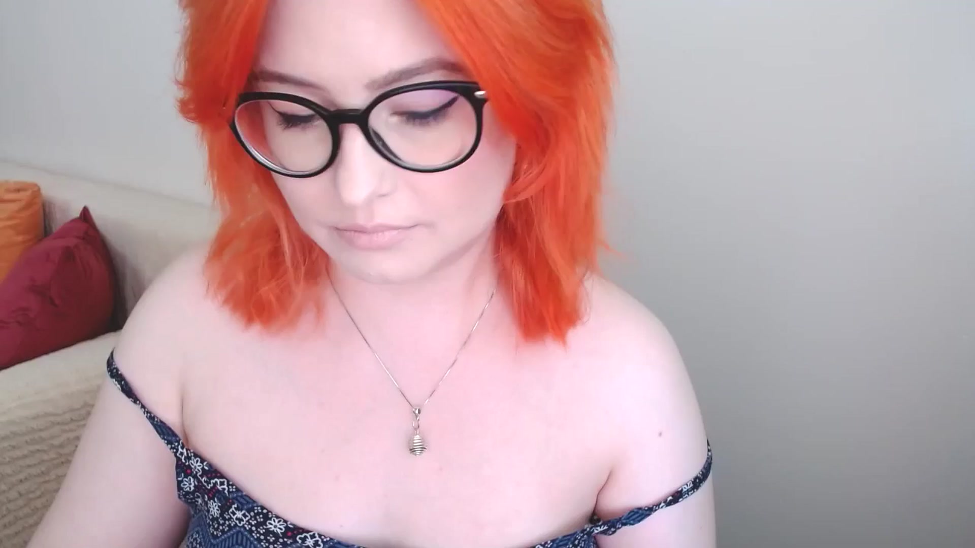 Gallery image thumbnail from EvaStar19's myfreecams stream on, 08/05/2024, 12:23 image 1 of 20
