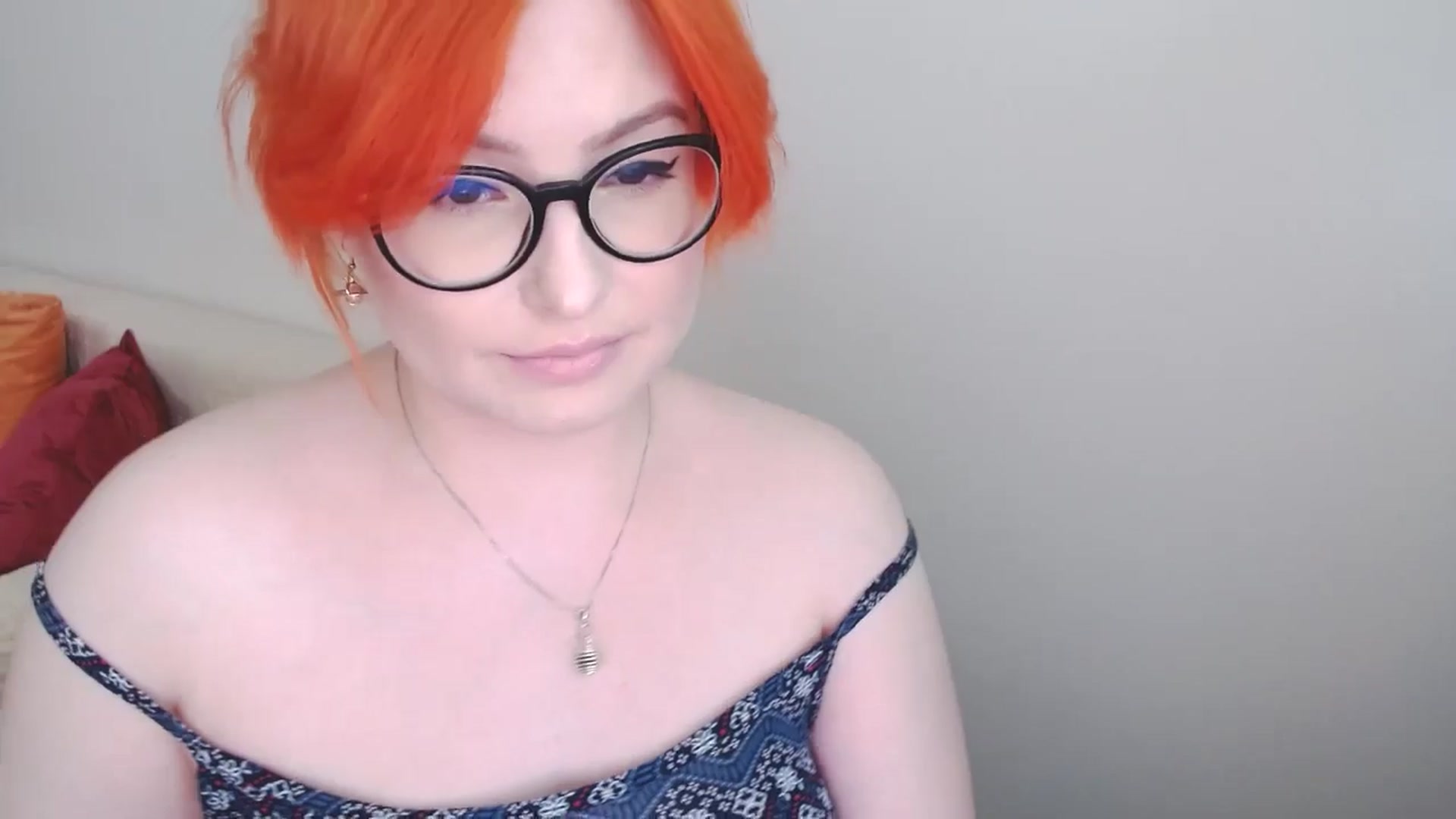 Gallery image thumbnail from EvaStar19's myfreecams stream on, 08/05/2024, 13:15 image 4 of 20