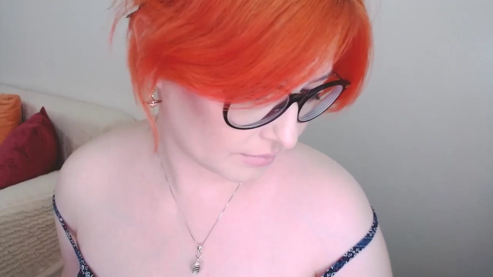 Gallery image thumbnail from EvaStar19's myfreecams stream on, 08/05/2024, 13:15 image 2 of 20