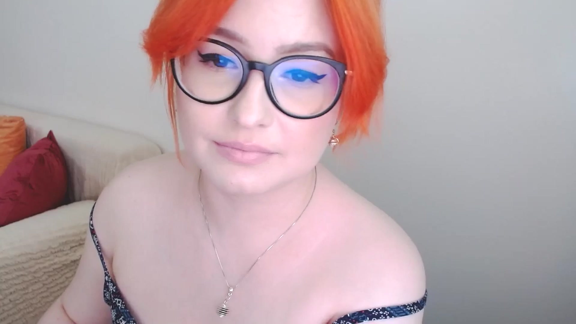 Gallery image thumbnail from EvaStar19's myfreecams stream on, 08/05/2024, 13:15 image 5 of 20