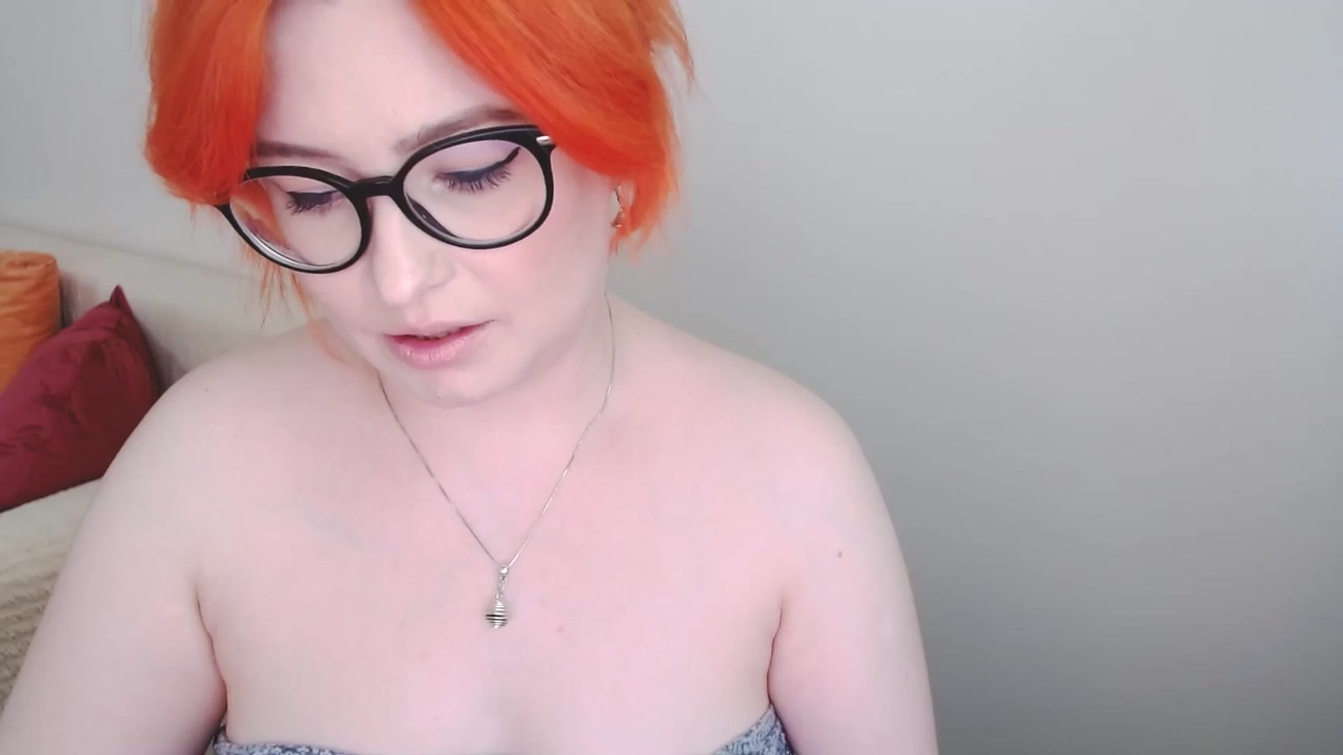 Gallery image thumbnail from EvaStar19's myfreecams stream on, 08/05/2024, 14:38 image 20 of 20