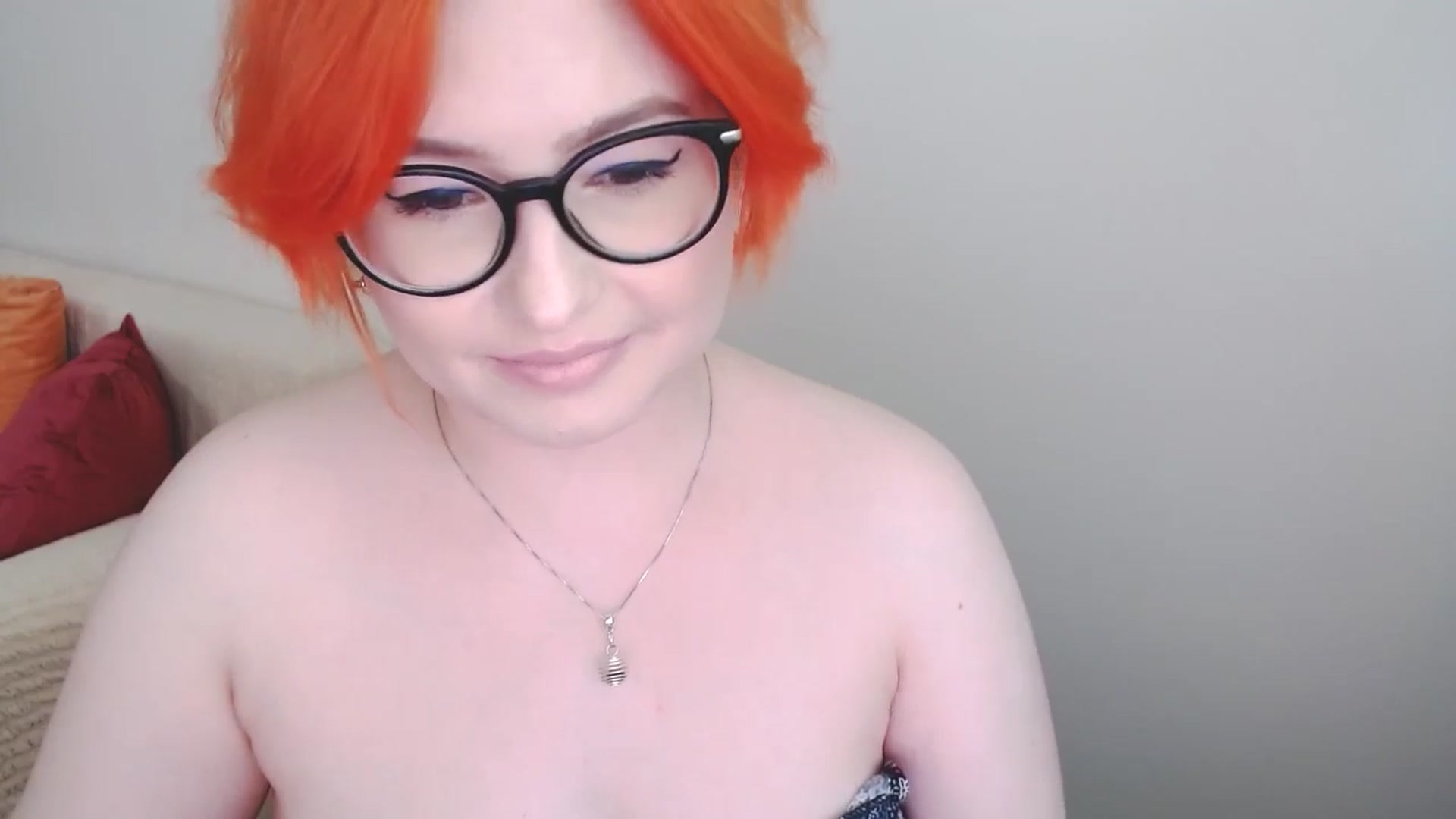 Gallery image thumbnail from EvaStar19's myfreecams stream on, 08/05/2024, 14:38 image 6 of 20