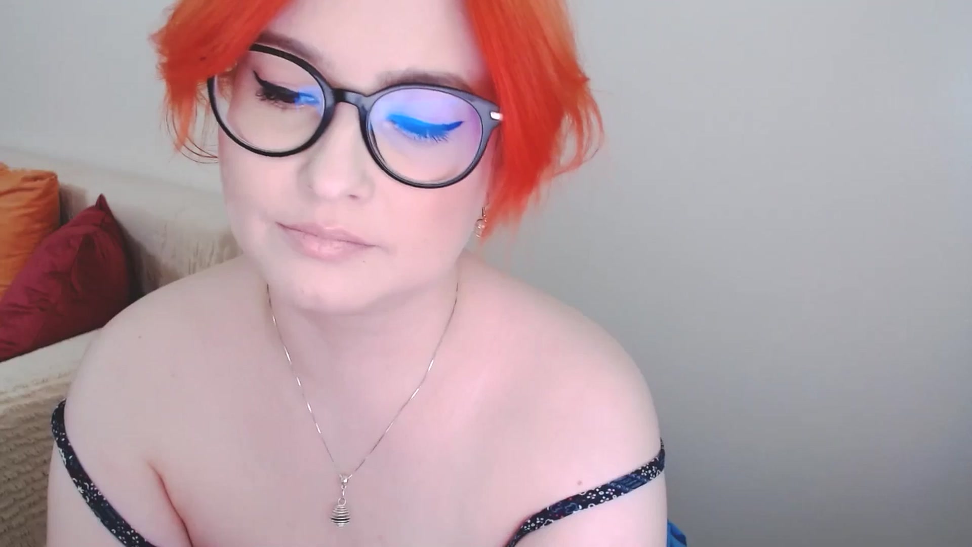 Gallery image thumbnail from EvaStar19's myfreecams stream on, 08/05/2024, 16:32 image 3 of 20
