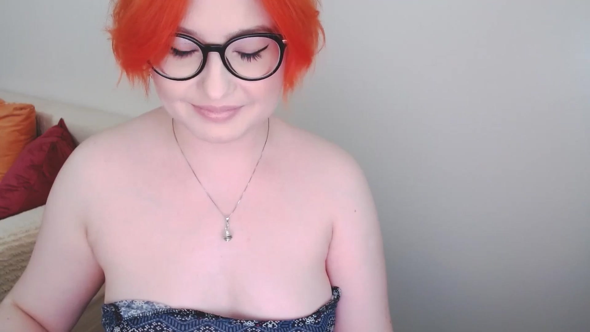 Gallery image thumbnail from EvaStar19's myfreecams stream on, 08/05/2024, 16:32 image 19 of 20