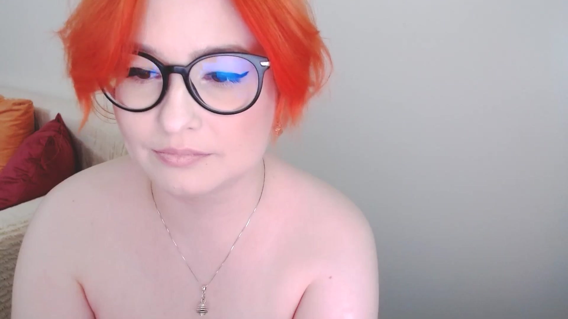 Gallery image thumbnail from EvaStar19's myfreecams stream on, 08/05/2024, 16:32 image 12 of 20