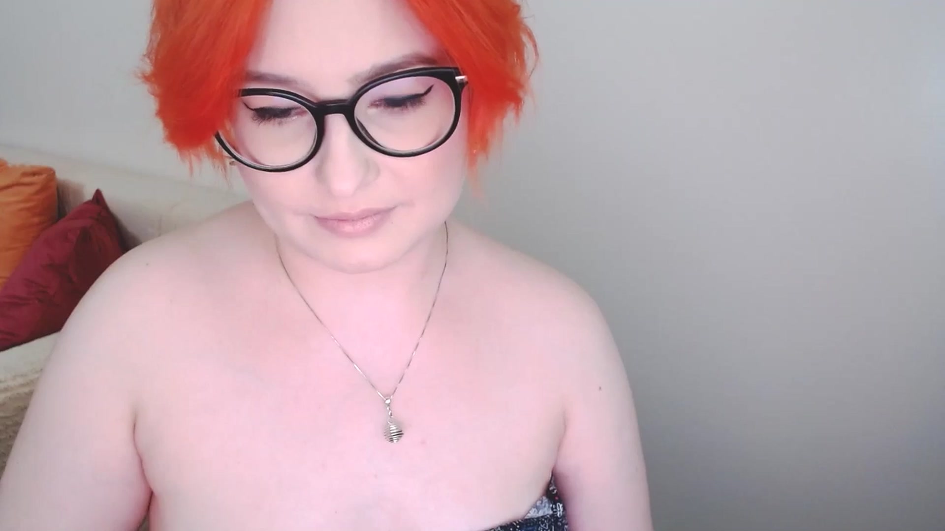 Gallery image thumbnail from EvaStar19's myfreecams stream on, 08/05/2024, 16:32 image 18 of 20