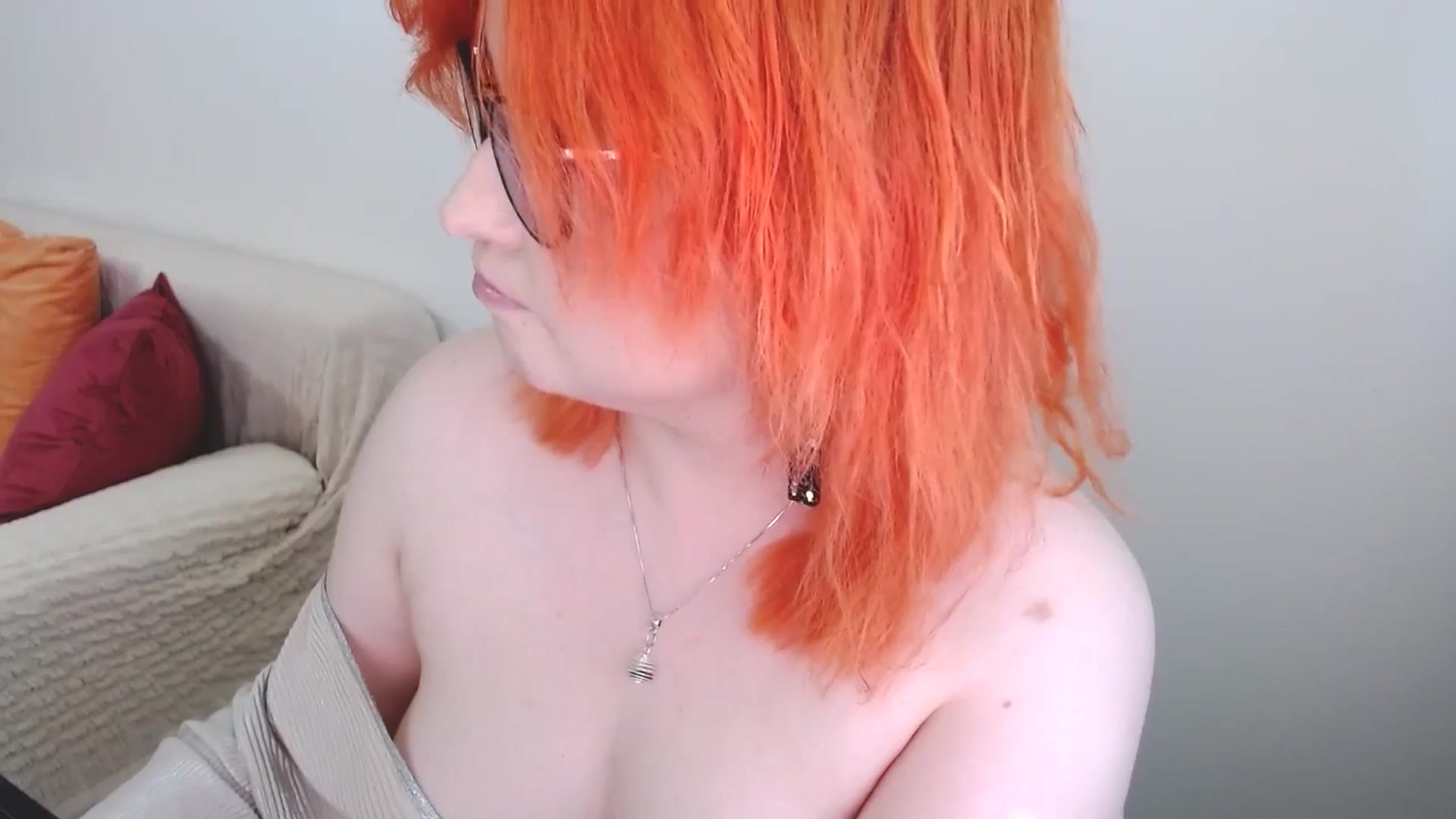 Gallery image thumbnail from EvaStar19's myfreecams stream on, 08/07/2024, 12:31 image 14 of 20